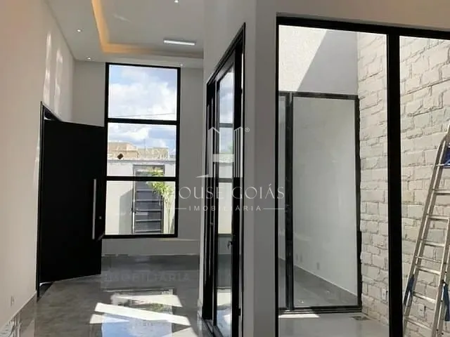 Casa com 284m² 2 quartos e 3 banheiros, à venda, no bairro Setor Três Marias em Goiânia