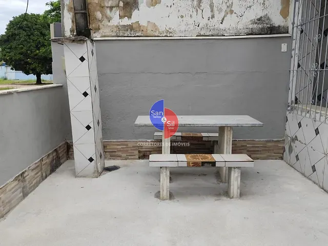 Casa 2 quartos e 2 banheiros, para alugar, no bairro Jardim da Paz (Praia de Mauá) em Magé