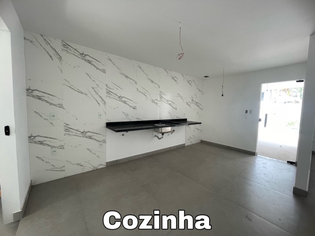 Casa 5 quartos e 6 banheiros, à venda, no bairro Pechincha em Rio de Janeiro