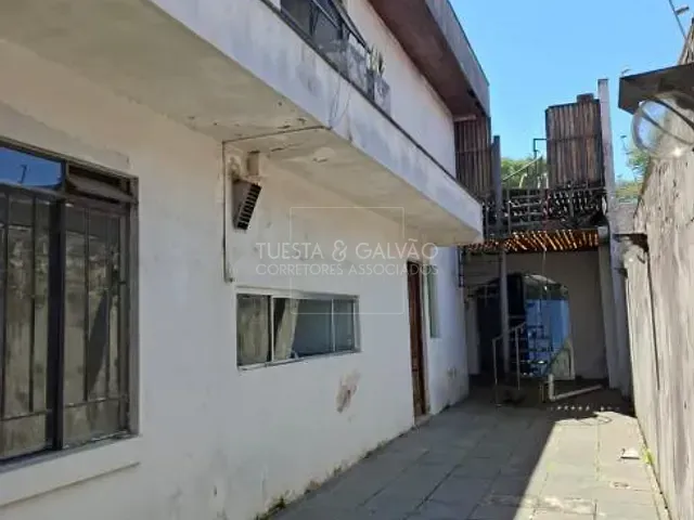 Casa com 356m² 1 quarto e 1 banheiro, à venda, no bairro Jardim das Américas em Curitiba
