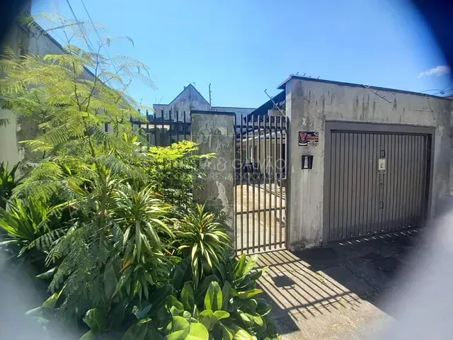 Casa com 356m² 1 quarto e 1 banheiro, à venda, no bairro Jardim das Américas em Curitiba