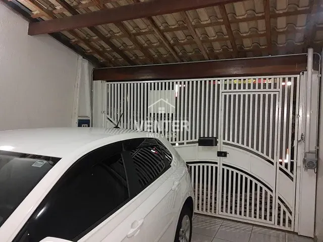 Casa com 90m², à venda, no bairro Vila São Geraldo em Taubaté