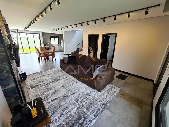 Casa com 341m² 3 quartos e 2 banheiros, à venda, no bairro Laranjal em Pelotas