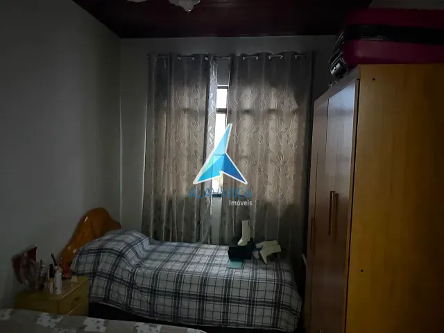 Casa com 360m² 3 quartos e 2 banheiros, à venda, no bairro Nossa Senhora das Graças em Governador Valadares