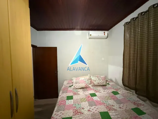 Casa com 360m² 3 quartos e 2 banheiros, à venda, no bairro Nossa Senhora das Graças em Governador Valadares