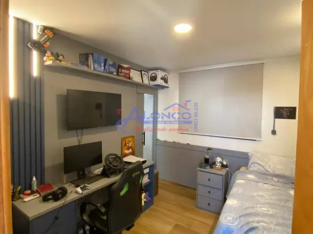 Casa com 250m² 3 quartos e 5 banheiros, à venda, no bairro Condomínio Residencial Fogaça em Jacareí