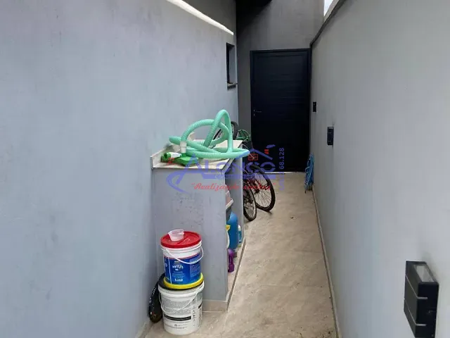 Casa com 250m² 3 quartos e 5 banheiros, à venda, no bairro Condomínio Residencial Fogaça em Jacareí