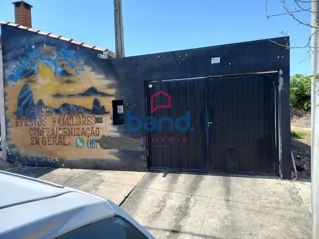 Casa com 150m² 1 quarto e 1 banheiro, à venda, no bairro Centro em Porto Feliz