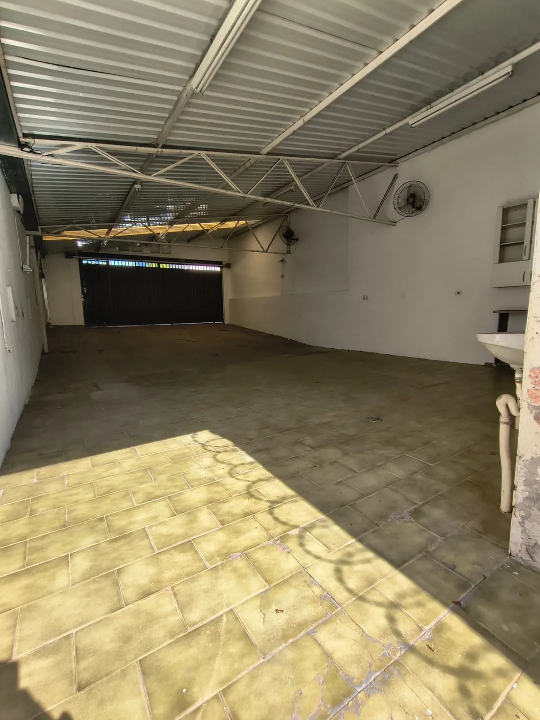 Casa, 1 quarto, 574 m² - Foto 1