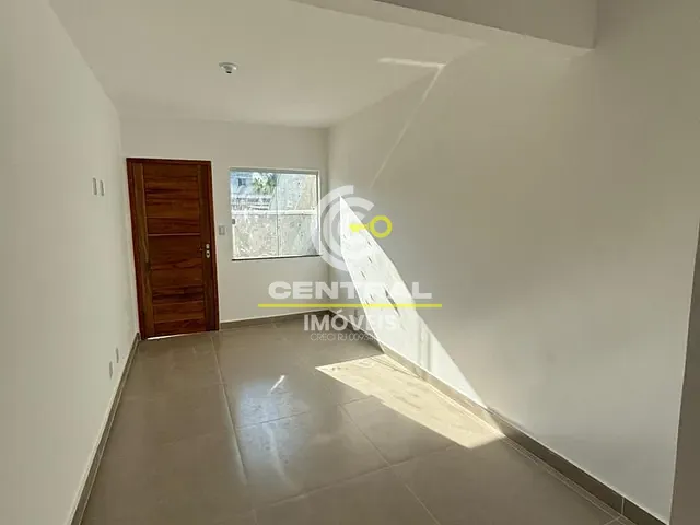 Casa com 180m² 2 quartos e 1 banheiro, à venda, no bairro Jardim Imperial em Itaboraí