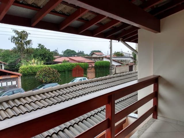 Sobrado com 138m² 3 quartos e 3 banheiros, à venda ou para alugar, no bairro Alto do Cardoso em Pindamonhangaba