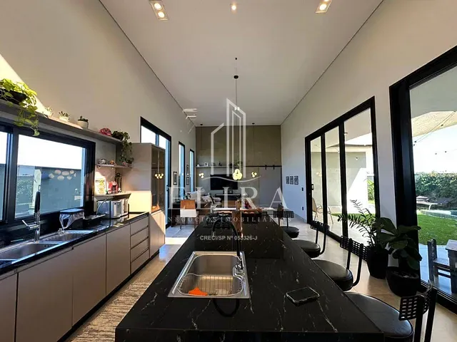 Casa com 450m² 3 quartos e 4 banheiros, à venda, no bairro Jardim Phillipson Park em Americana