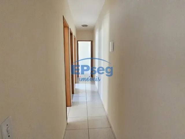 Casa com 125m² 3 quartos e 1 banheiro, à venda, no bairro Residencial José B Almeida em Londrina
