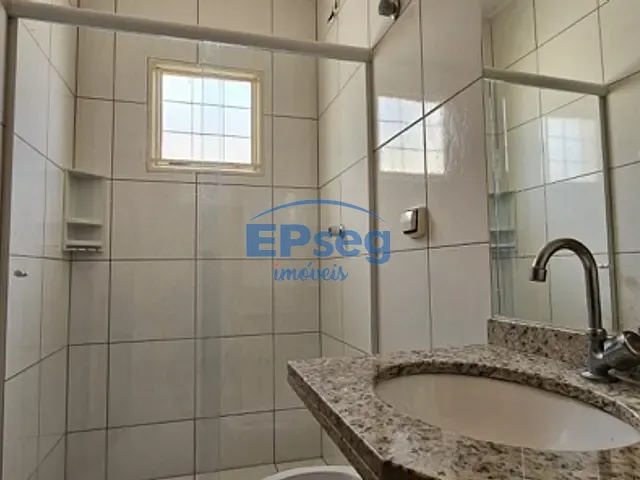 Casa com 125m² 3 quartos e 1 banheiro, à venda, no bairro Residencial José B Almeida em Londrina