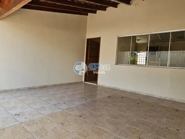 Casa com 125m² 3 quartos e 1 banheiro, à venda, no bairro Residencial José B Almeida em Londrina
