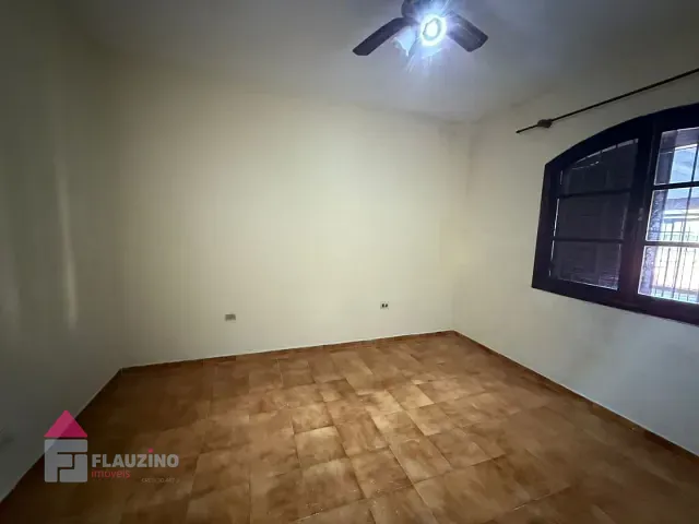 Casa com 80m² 2 quartos e 1 banheiro, à venda, no bairro Jardim São Luís em São Paulo