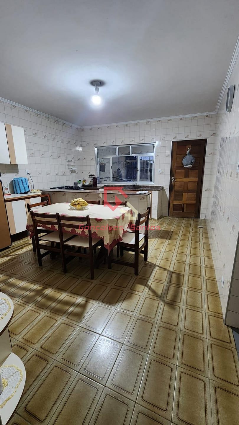 Casa à venda com 5 quartos, 260m² - Foto 21