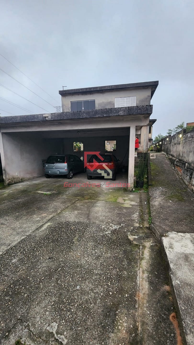 Casa à venda com 5 quartos, 260m² - Foto 2