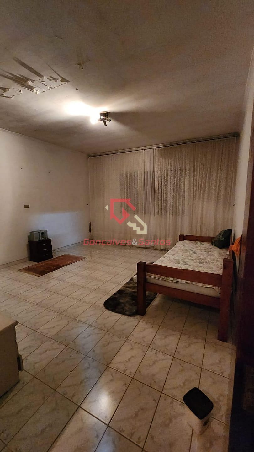 Casa à venda com 5 quartos, 260m² - Foto 30