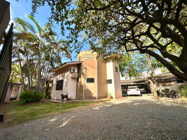 Casa 3 quartos e 1 banheiro, à venda, no bairro Centro em Nova Mutum