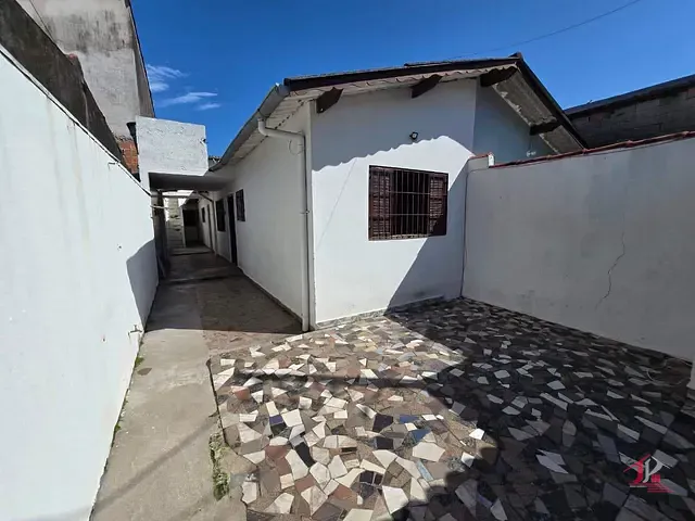 Casa com 134m² 2 quartos e 2 banheiros, para alugar, no bairro Corumba em Itanhaém