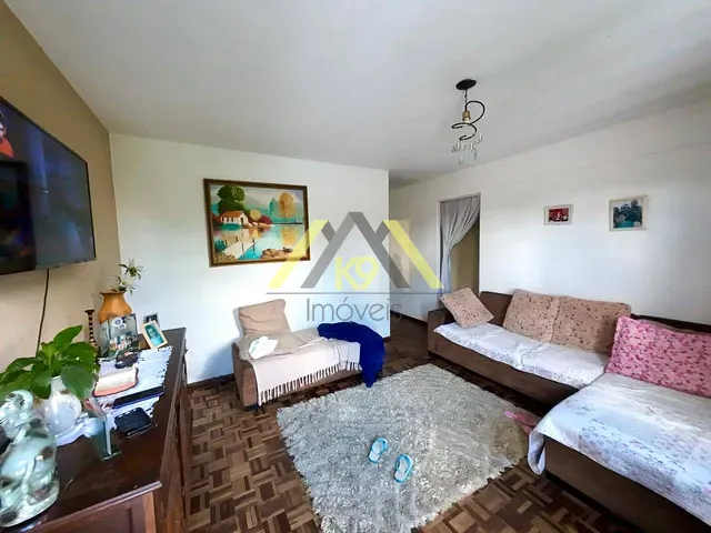Casa 4 quartos e 2 banheiros, à venda, no bairro Campo Pequeno em Colombo