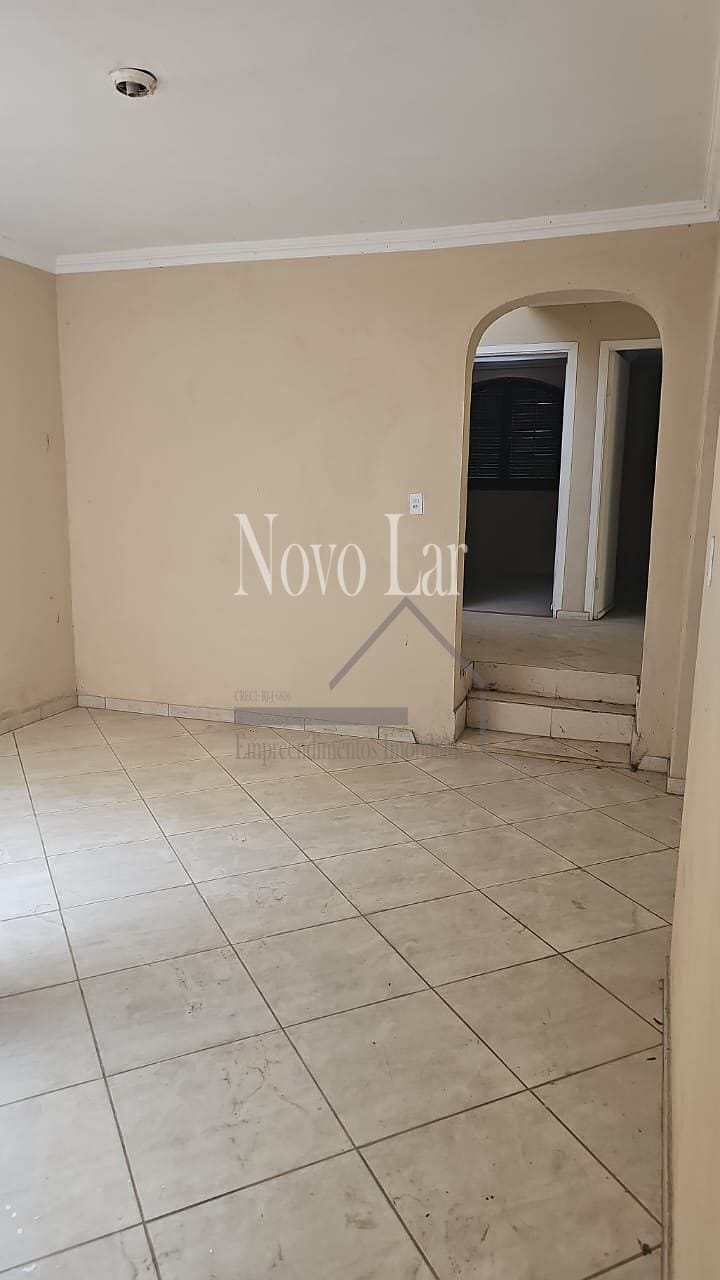 Casa à venda com 6 quartos, 10m² - Foto 6