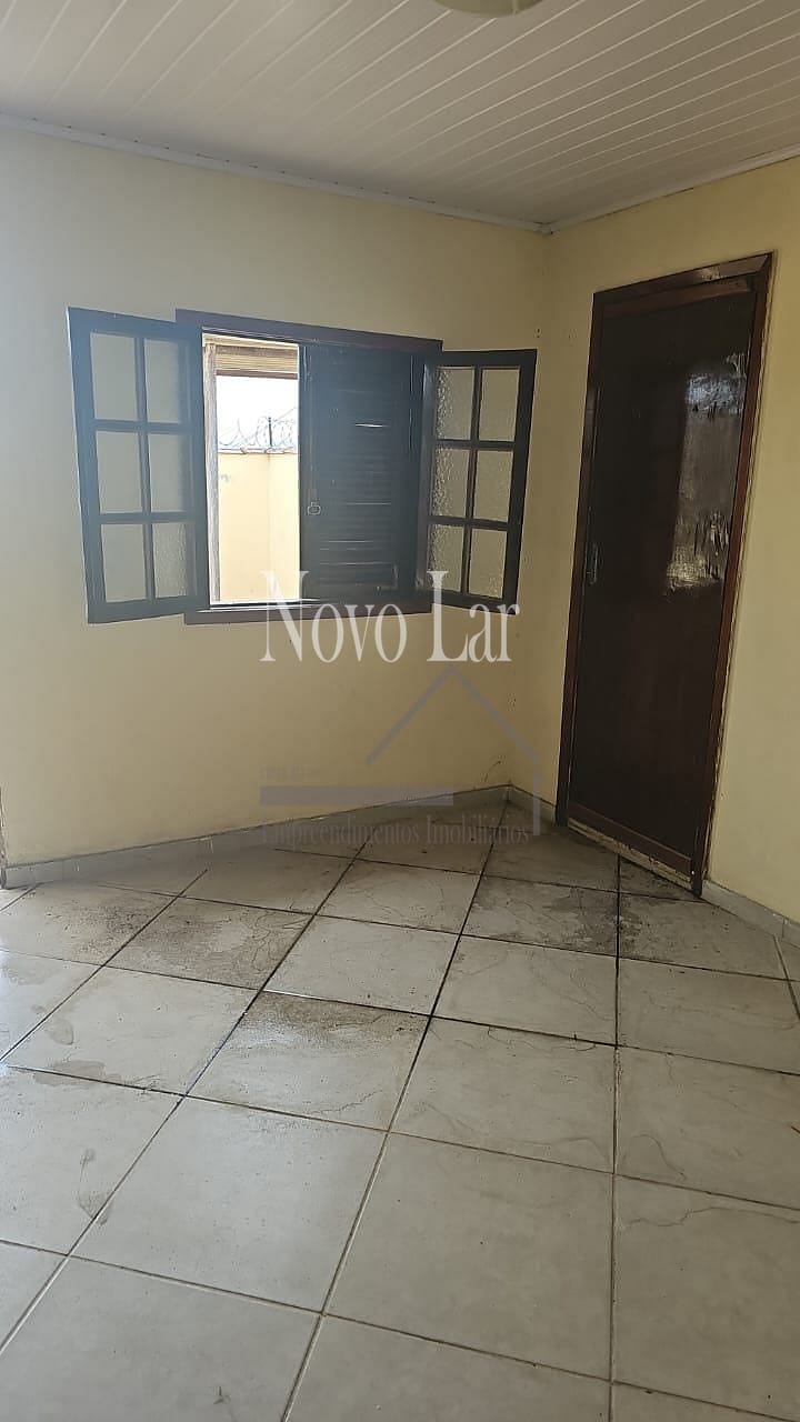 Casa à venda com 6 quartos, 10m² - Foto 18