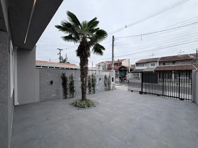Casa com 181m² 3 quartos e 2 banheiros, à venda, no bairro Costeira em São José dos Pinhais