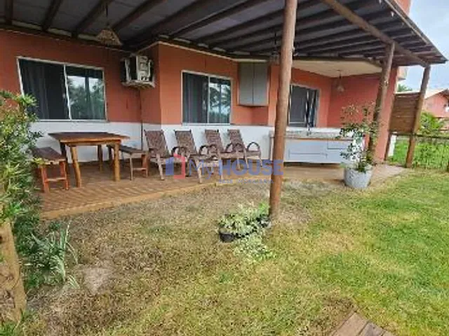 Casa com 68m² 2 quartos e 2 banheiros, à venda, no bairro Aritaguá em Ilhéus