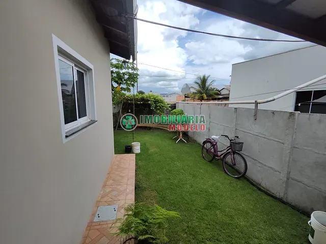 Casa com 330m² 3 quartos e 2 banheiros, à venda, no bairro Tropical I em Canarana