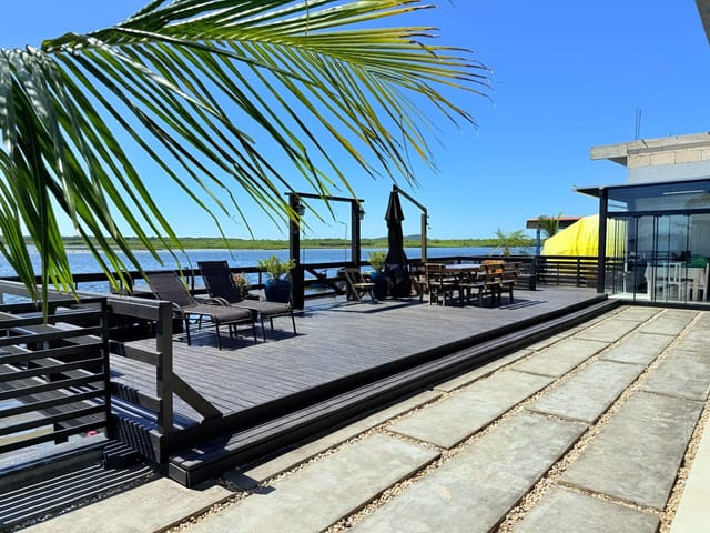 Foto do Casa - Casa à Venda com Acesso Privativo à Lagoa, Bairro Costeira, Balneário Barra do Sul, SC | North Center