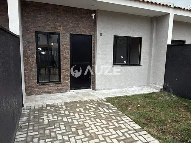 Casa 2 quartos e 1 banheiro, à venda, no bairro Eliane em Guaratuba