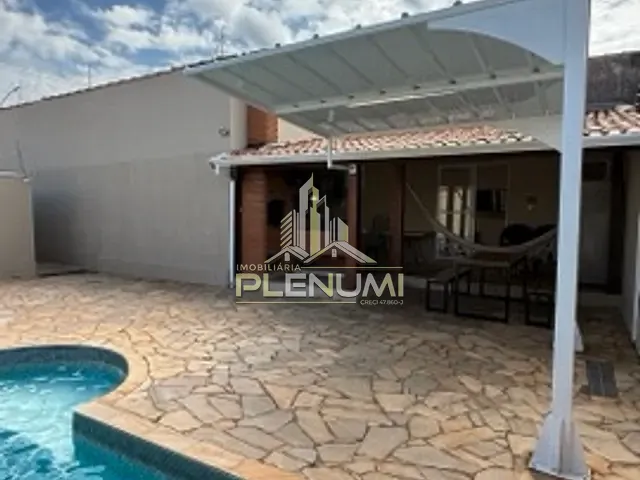 Casa com 172m² 1 quarto e 2 banheiros, à venda, no bairro Zona Central em Rio Claro