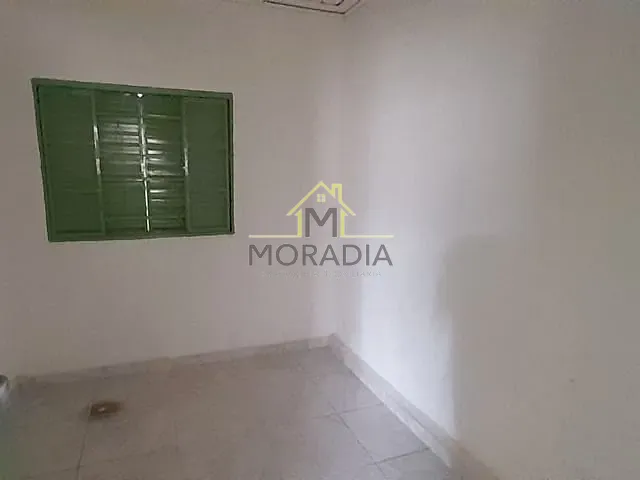 Casa com 200m² 3 quartos e 1 banheiro, à venda, no bairro Jardim Guaxupé em Guaxupé