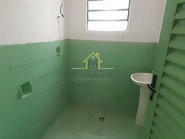 Casa com 200m² 3 quartos e 1 banheiro, à venda, no bairro Jardim Guaxupé em Guaxupé