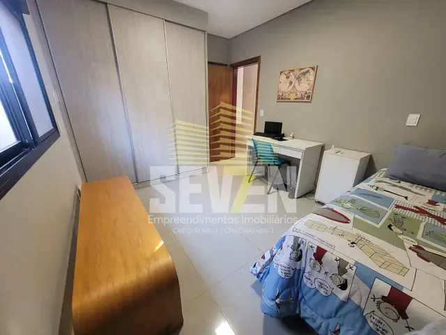 Casa com 1200m², à venda, no bairro Jardim Danúbio em Agudos