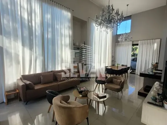 Casa com 1200m², à venda, no bairro Jardim Danúbio em Agudos