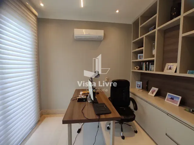 Casa com 442m² 4 quartos e 6 banheiros, à venda, no bairro Tamboré em Barueri