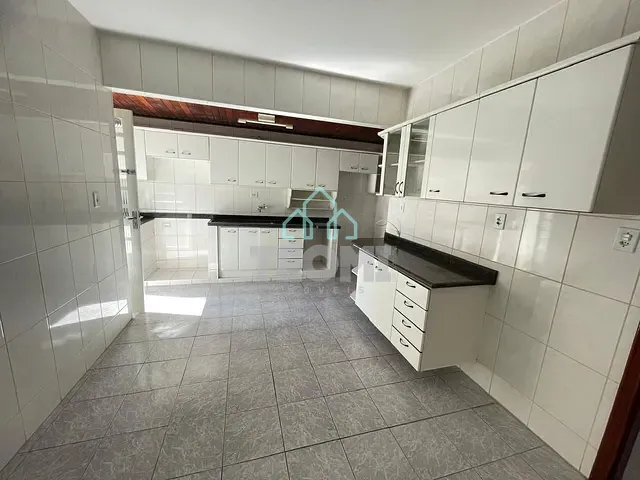 Casa com 125m² 2 quartos e 2 banheiros, à venda, no bairro Jardim de Alah em Taubaté