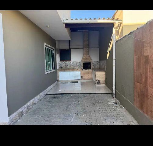 Casa 3 quartos e 3 banheiros, à venda, no bairro Extensão do Bosque em Rio das Ostras