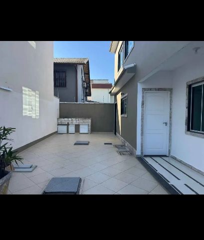 Casa 3 quartos e 3 banheiros, à venda, no bairro Extensão do Bosque em Rio das Ostras
