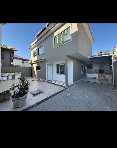 Casa 3 quartos e 3 banheiros, à venda, no bairro Extensão do Bosque em Rio das Ostras