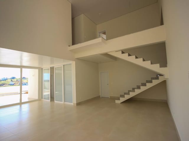 Casa com 430m² 3 quartos e 4 banheiros, à venda, no bairro Condomínio Residencial Fazenda Santa Helena em Bragança Paulista