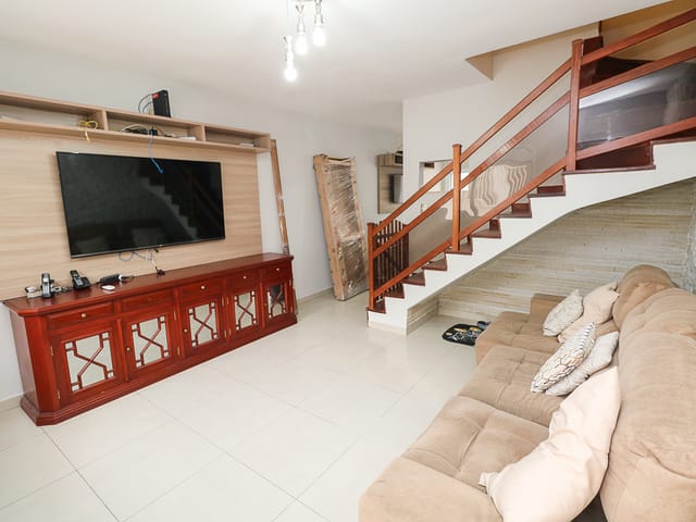 Foto do Casa - Casa de Vila - Viva com Conforto e Privacidade Sobrado  na Porta do Metrô Borba Gato - Oportunidade Imperdível! | Abba Negócios Imobiliários