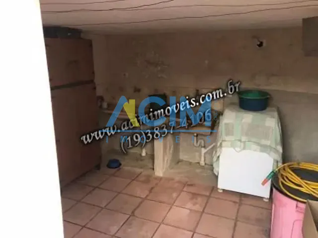 Casa com 250m² 3 quartos e 1 banheiro, à venda, no bairro Jardim Bela Vista em Jaguariúna