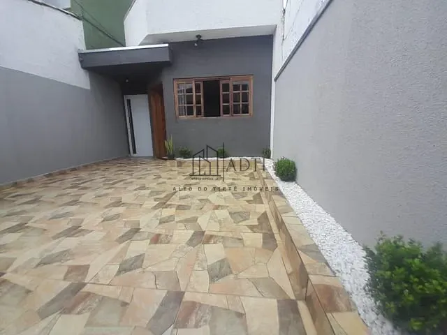 Casa com 125m² 3 quartos e 1 banheiro, à venda, no bairro Jardim Marica em Mogi das Cruzes