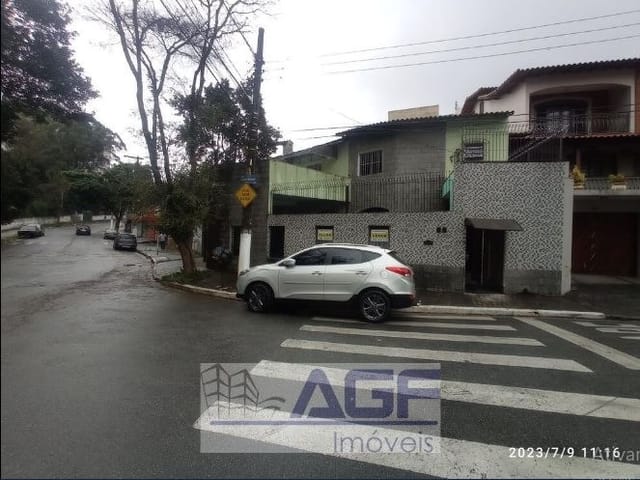 Casa à venda ou para alugar, no bairro Centro em Diadema
