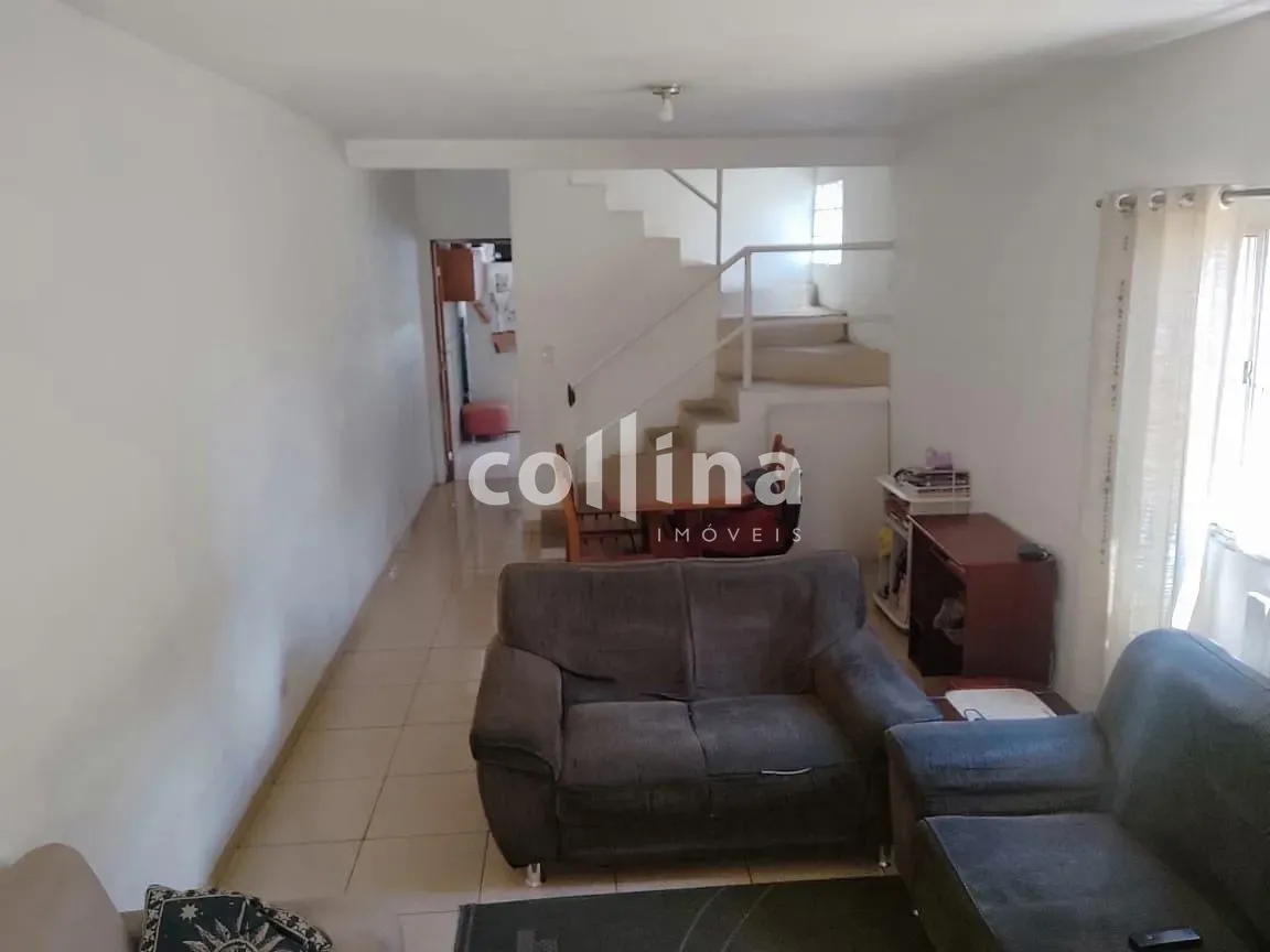 Casa, 3 quartos, 136 m² - Foto 1