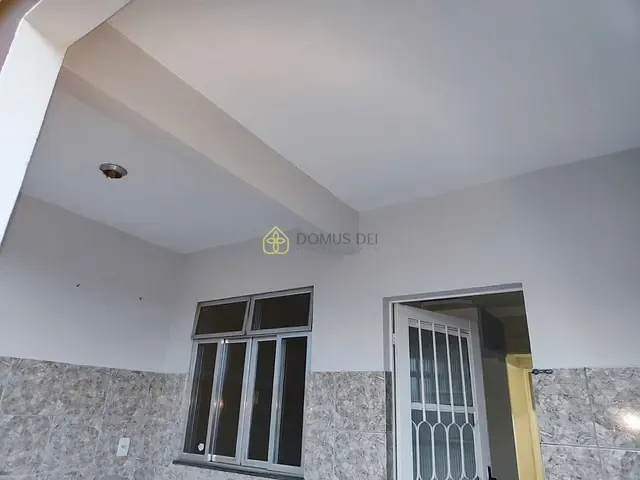 Casa com 200m² 2 quartos e 2 banheiros, à venda, no bairro Água Limpa em Volta Redonda